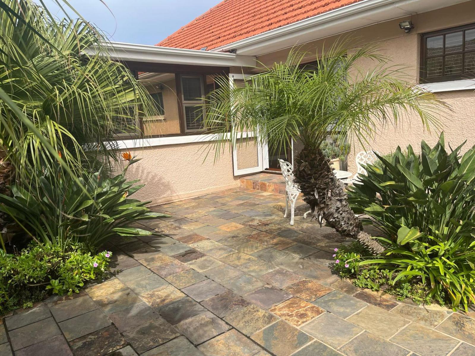 At Sta-Plus Guest House Port Elizabeth Exteriér fotografie